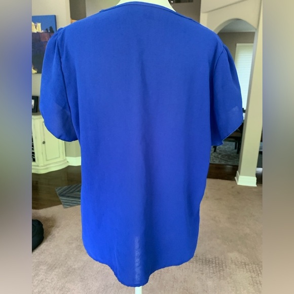 Royal Blue XL Elegant V-Neck Top with Lace Trim, EUC - Picture 2 of 4